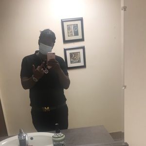 Meet your Posher, Devaughn